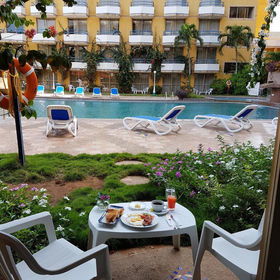 Hotel Margarita Dynasty Порламар Екстериор снимка