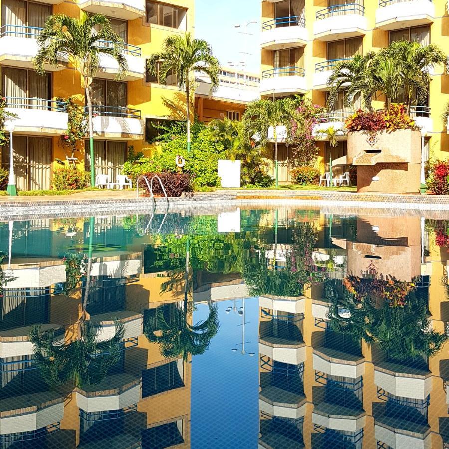 Hotel Margarita Dynasty Порламар Екстериор снимка