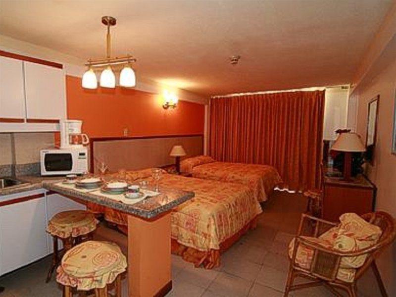 Hotel Margarita Dynasty Порламар Екстериор снимка